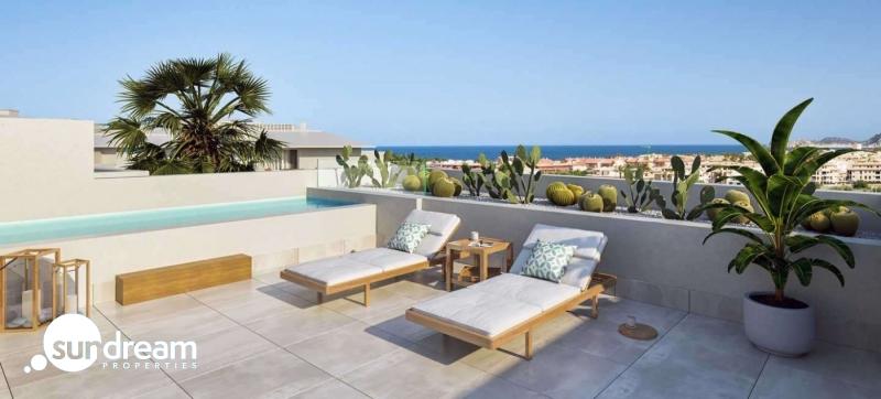 Apartamento de 3 dormitorios a 5 minutos de la playa, el puerto y el centro en venta en Jávea