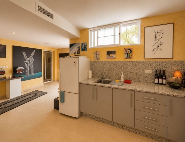 Villa independiente de 4 dormitorios en El Oasis, San Fulgencio