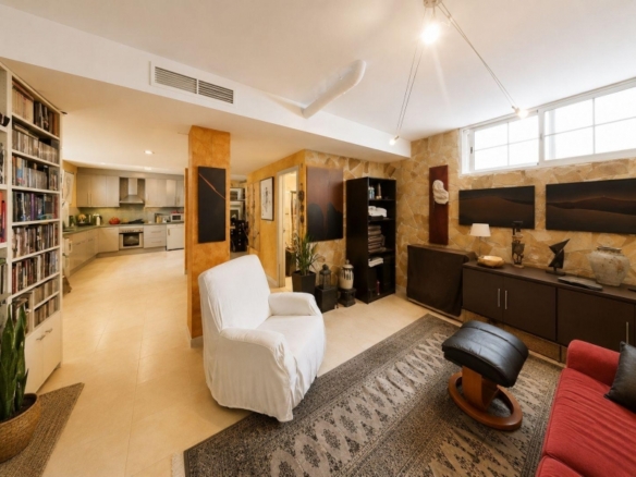 Villa independiente de 4 dormitorios en El Oasis, San Fulgencio