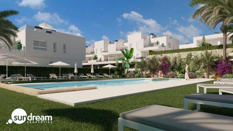 Villa pareada con 3 dormitorios y piscina privada a la venta en La Finca Golf Resort, Algorfa