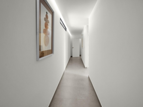 Villa en una sola planta con 3 dormitorios y piscina privada a la venta en resort de golf(Murcia)
