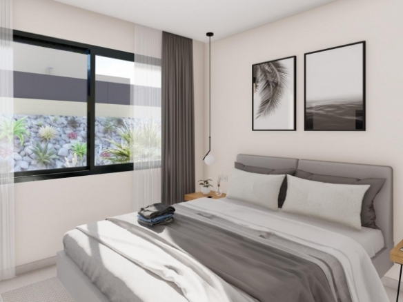 Villa de 3 dormitorios en una sola planta con piscina privada en resort de golf a la venta en Murcia