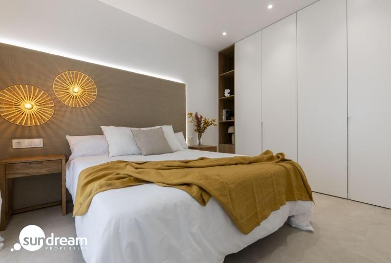 g_43491-21-16 Villa de nueva construcción de 3 dormitorios con piscina privada y vistas a la montaña en campo de golf(Murcia)