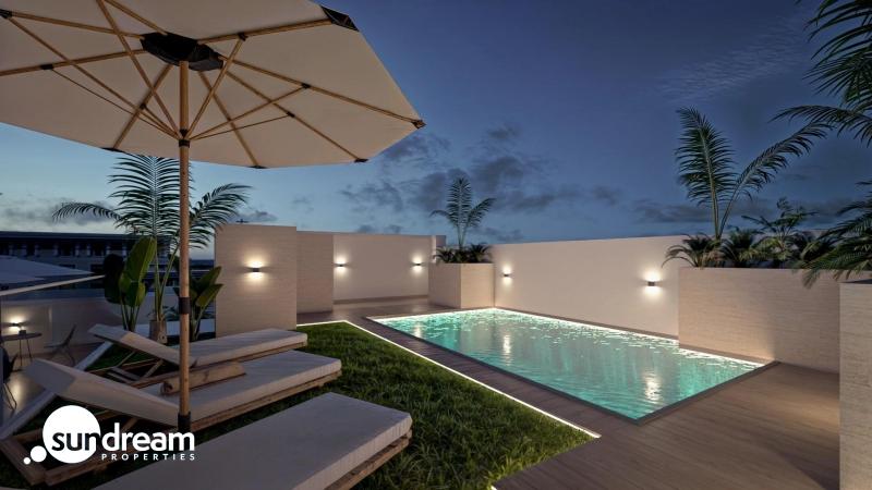 g_43520-46-15 Ático de 1 dormitorio con solarium privado a 800m de la playa y el paseo marítimo en Torrevieja(Alicante)