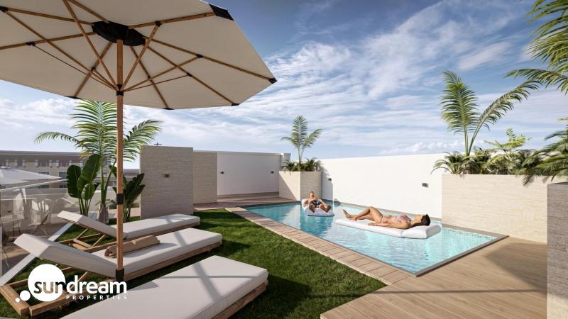 Ático de 1 dormitorio con solarium privado a 800m de la playa y el paseo marítimo en Torrevieja(Alicante)