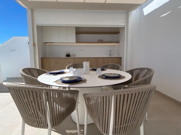 Bungalow de planta baja con 3 dormitorios a la venta en Pilar de la Horadada