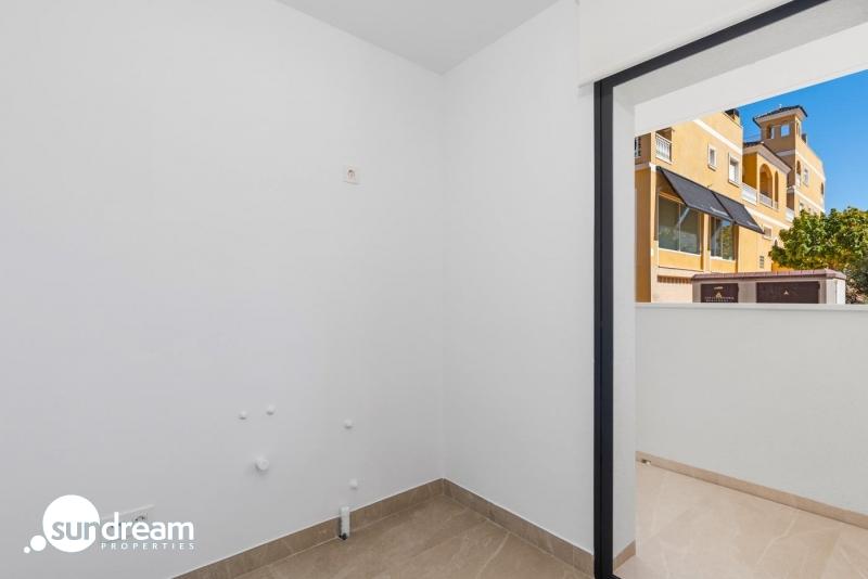 g_43542-6-18 Apartamento de planta baja con 2 dormitorios a la venta en Benijófar(Alicante)