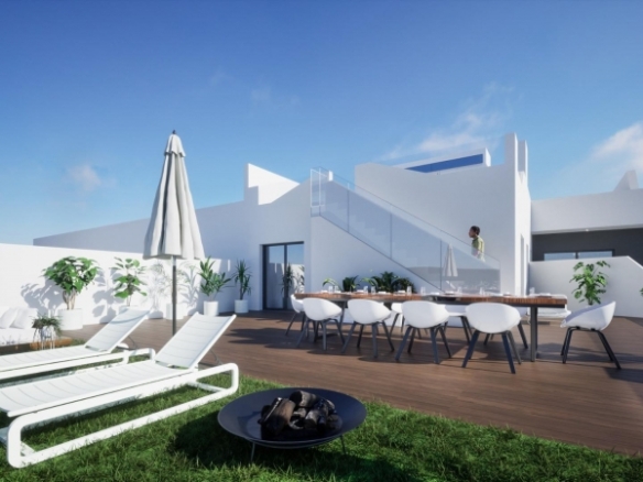 Apartamento de planta baja con 2 dormitorios a la venta en Benijófar(Alicante)