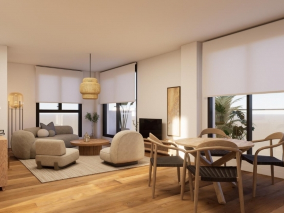 Apartamento de planta baja con 2 dormitorios y amplia terraza a 100 metros del mar en Jávea(Alicante)