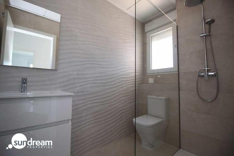 g_38935-15-9 Villa obra nueva en venta con mucho terreno en Pinoso