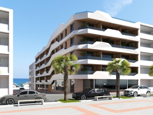 Ático en venta obra nueva con piscina en Guardamar