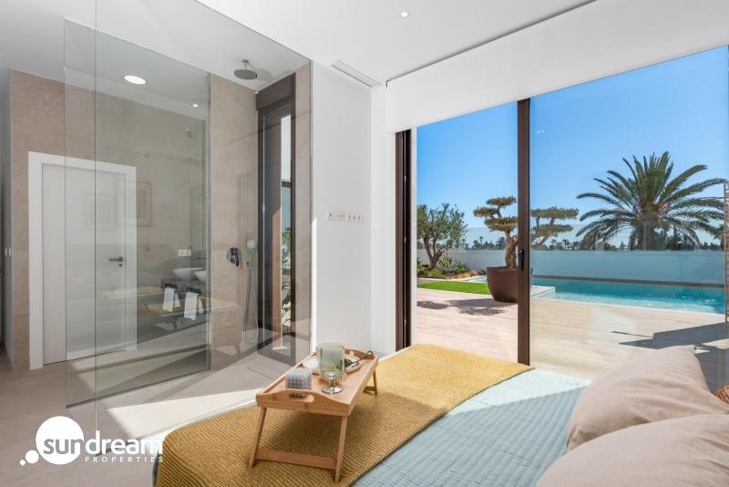 g_38980-11-5 Villa obra nueva en venta en golf La Serena Los Alcázares