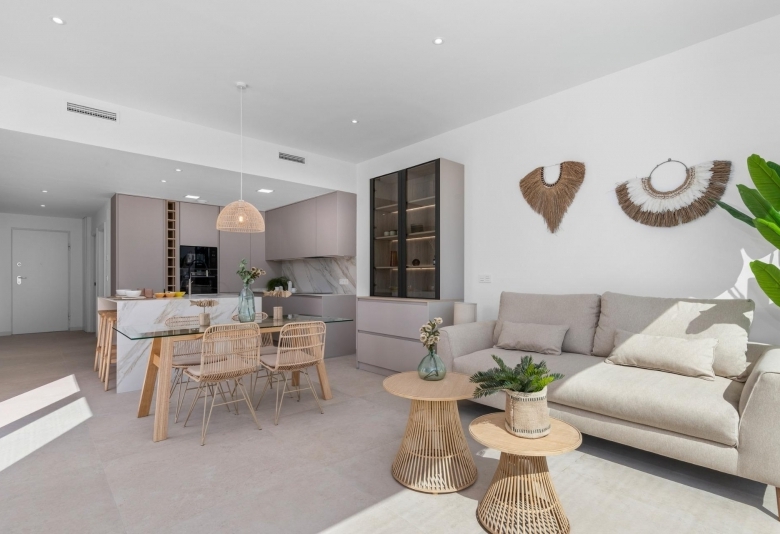 Villa obra nueva en venta en golf La Serena Los Alcázares