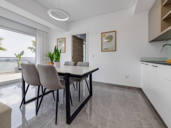 MAGNIFICO ATICO CON SOLARIUM PRIVADO Y VISTAS AL MAR  EN XERESA DEL MONTE(GANDIA).