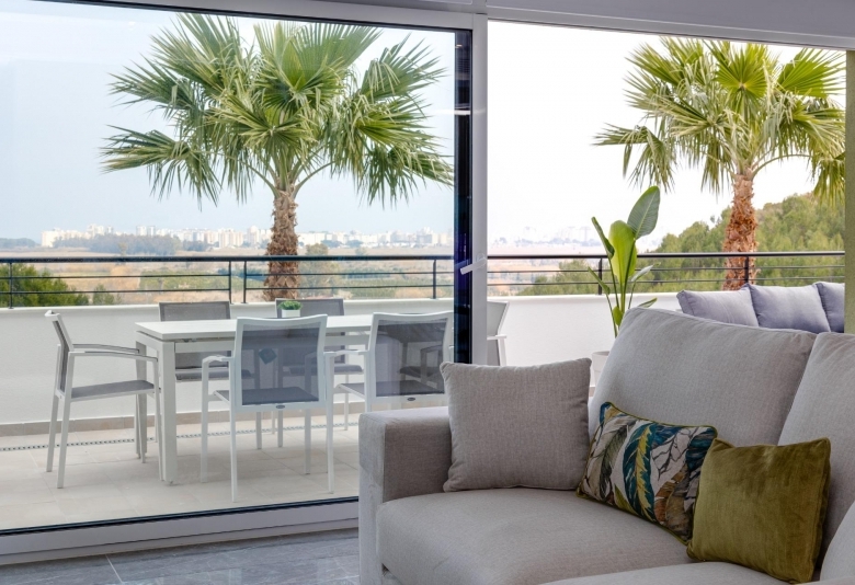 MAGNIFICO ATICO CON SOLARIUM PRIVADO Y VISTAS AL MAR  EN XERESA DEL MONTE(GANDIA).