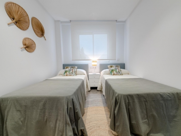 APARTAMENTO DE 2 DORMITORIOS CON VISTAS AL MAR EN XERESA(GANDÍA).