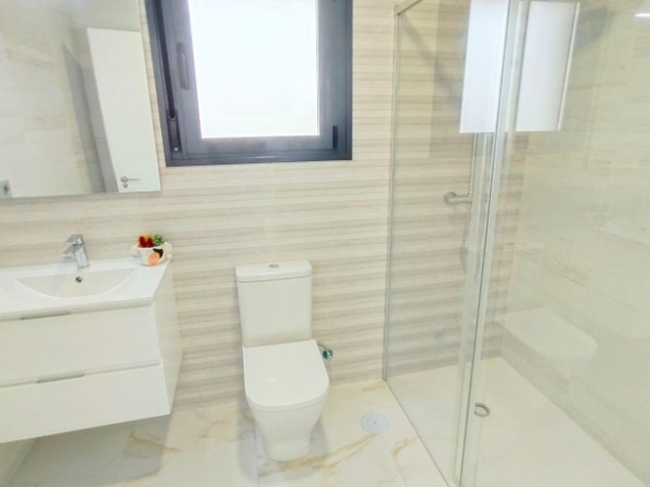 CHALET DE NUEVA CONSTRUCCIÓN EN PINAR DE CAMPOVERDE