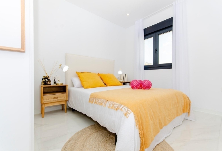 VILLAS DE NUEVA CONSTRUCCIÓN EN CAMPO DE GOLF(ORIHUELA)