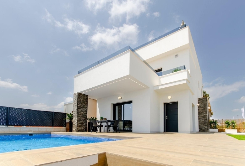 VILLAS DE NUEVA CONSTRUCCIÓN EN CAMPO DE GOLF(ORIHUELA)