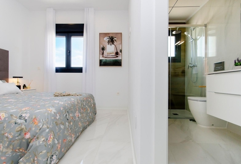 VILLAS DE NUEVA CONSTRUCCIÓN EN CAMPO DE GOLF(ORIHUELA)