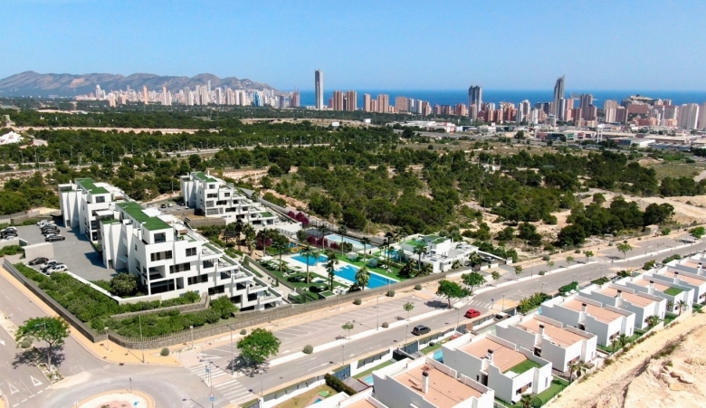 AMPLIOS APARTAMENTOS CON INCREÍBLES VISTAS EN FINESTRAT