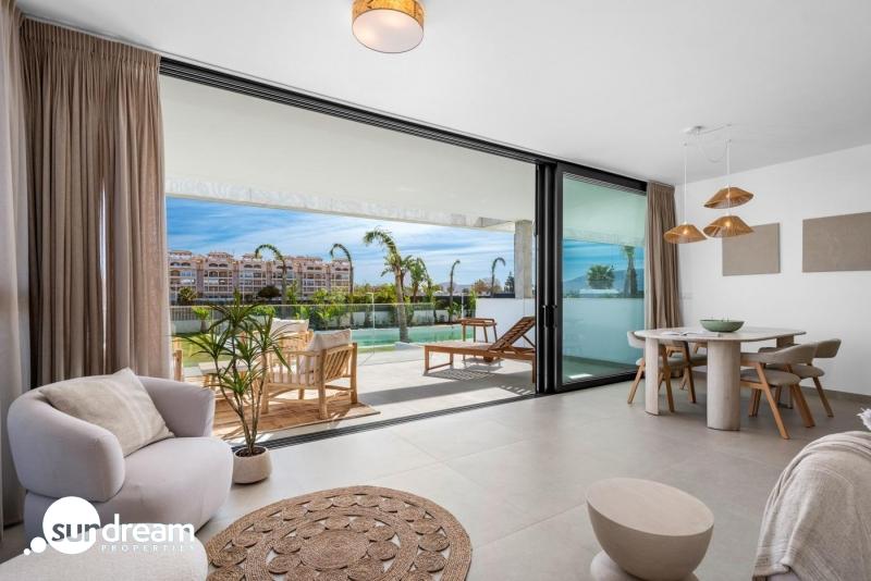 Ático de 2 dormitorios con solarium privado en Mar de Cristal(Cartagena)