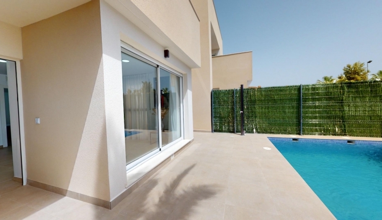 VILLAS DE OBRA NUEVA EN LOS URRUTIAS, MURCIA