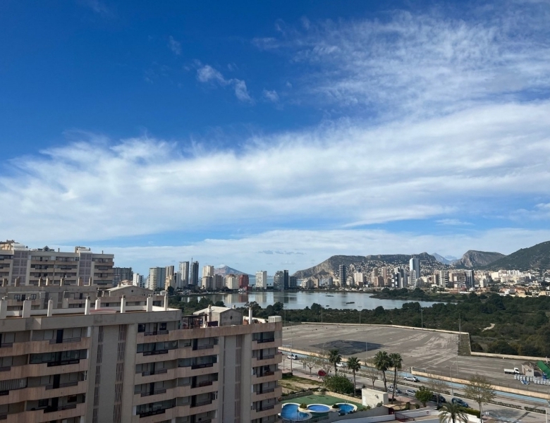 PRECIOSOS ATICOS DUPLEX CON VISTAS AL MAR EN CALPE