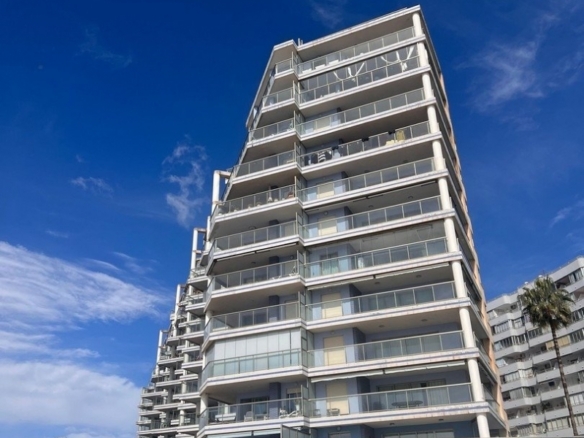 PRECIOSOS ATICOS DUPLEX CON VISTAS AL MAR EN CALPE