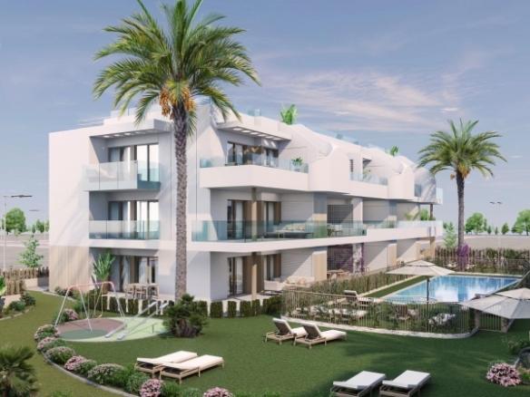 ÁTICO DE NUEVA CONSTRUCCIÓN DE 2 DORM. CON SOLARIUM PRIVADO EN PILAR DE LA HORADADA