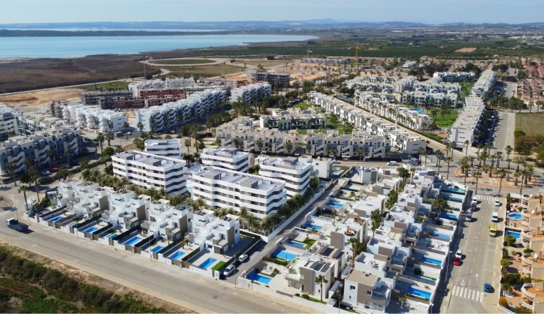 APARTAMENTO MODERNO DE NUEVA CONSTRUCCIÓN EN EL RASO, GUARDAMAR DEL SEGURA