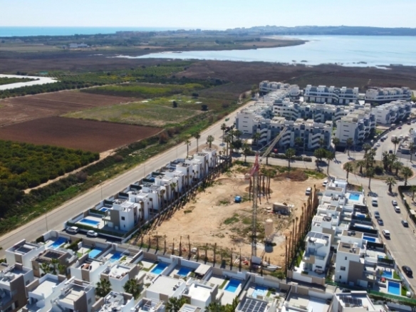 APARTAMENTO MODERNO DE NUEVA CONSTRUCCIÓN EN EL RASO, GUARDAMAR DEL SEGURA