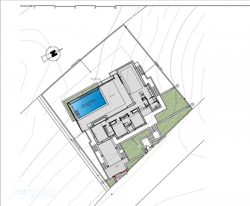 VILLA DE OBRA NUEVA CON VISTAS AL MAR EN CUMBRE DEL SOL