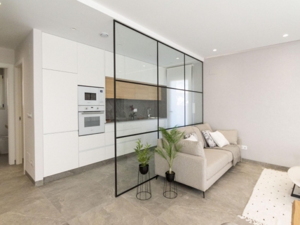 VILLA DE 3 DORMITORIOS DE NUEVA CONSTRUCCIÓN EN PILAR DE LA HORADADA EN EL CAMPO DE GOLF.
