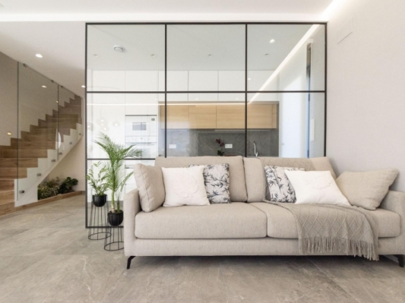 VILLA DE 3 DORMITORIOS DE NUEVA CONSTRUCCIÓN EN PILAR DE LA HORADADA EN EL CAMPO DE GOLF.