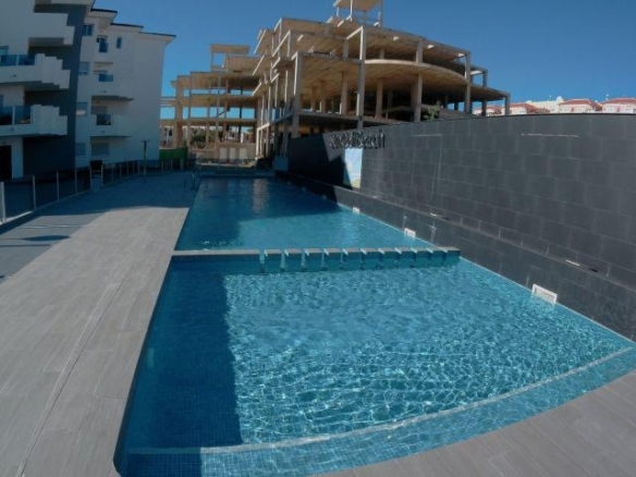 APARTAMENTO DE NUEVA CONSTRUCCIÓN CON 2 DORM EN ORIHUELA COSTA
