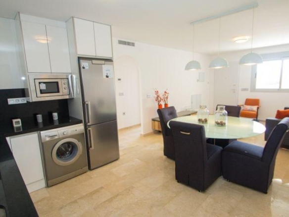 APARTAMENTO DE NUEVA CONSTRUCCIÓN CON 2 DORM EN ORIHUELA COSTA