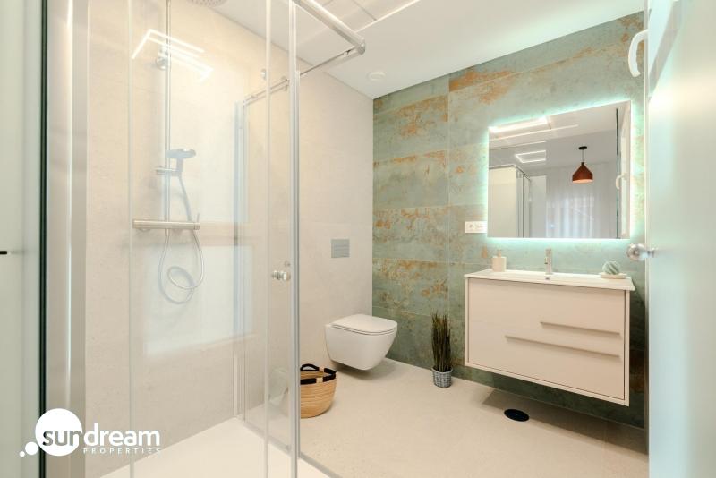 g_39989-11-12 Chalet pareado en venta con piscina privada en Los Alcázares