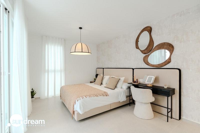 g_39989-11-14 Chalet pareado en venta con piscina privada en Los Alcázares