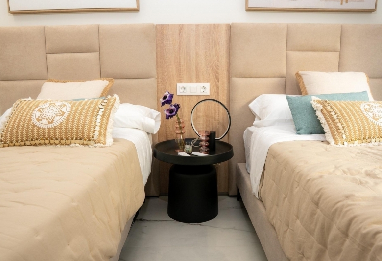 Chalet independiente en una sola planta con 3 dormitorios a la venta en Ciudad Quesada(Alicante)
