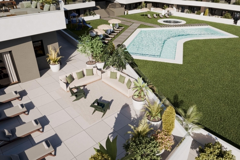 Apartamento de 3 dormitorios a la venta en San Miguel de Salinas(Alicante)