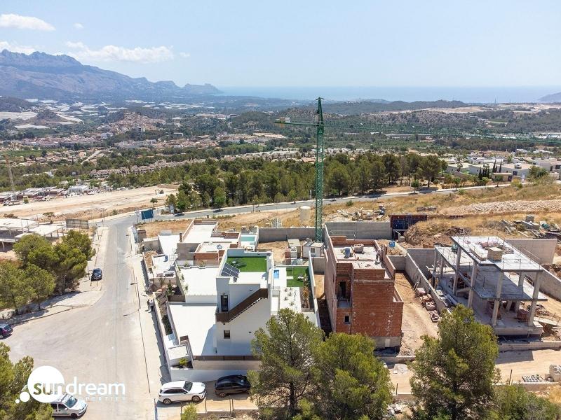 g_40113-13-38 Villa de nueva construcción con piscina privada y vistas al mar en Polop