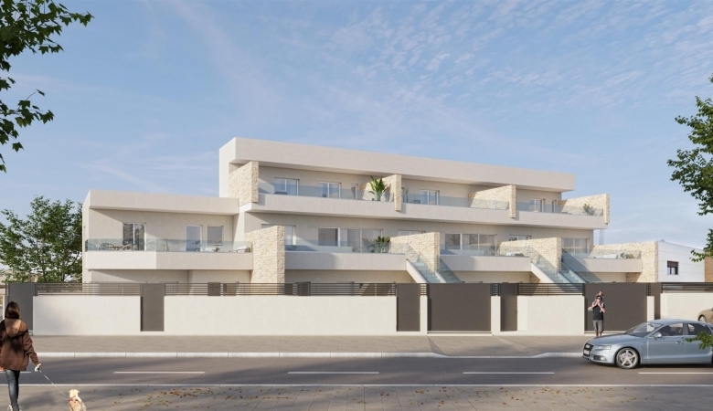Bungalow de planta alta de 2 dormitorios  en Pilar de la Horadada con piscina privada