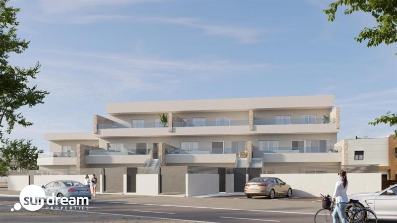 g_40120-24-11 Adosado de 3 dormitorios con piscina privada a la venta en Pilar de la Horadada(Alicante)