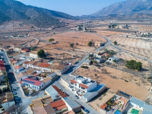 BUNGALOWS DE PLANTA BAJA Y ALTA DE NUEVA CONSTRUCCIÓN EN HONDON DE LAS NIEVES