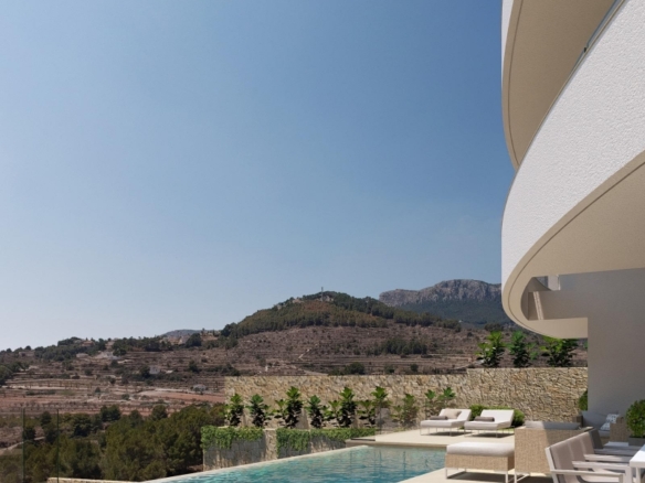 Lujosa Villa de 4 dormitorios a la venta con Vistas al Mar en Calpe