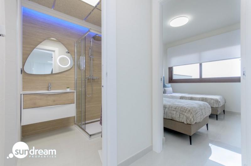 g_40243-14-21 Bungalow en venta en Los Balcones de Torrevieja