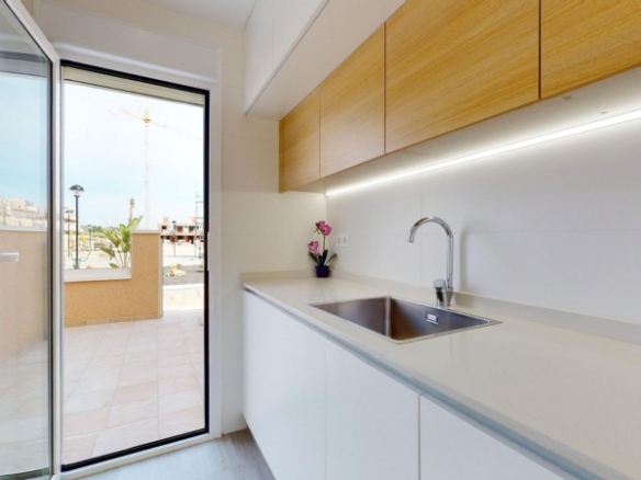 Adosado obra nueva en venta Pilar de la Horadada