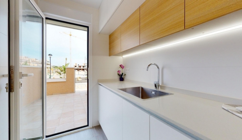 Adosado obra nueva en venta Pilar de la Horadada