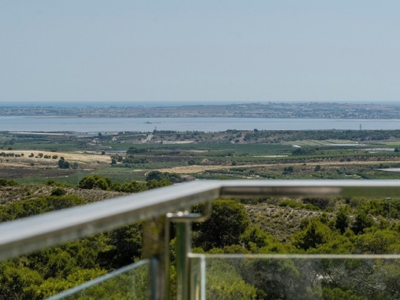 Bungalow obra nueva en venta San Miguel de Salinas